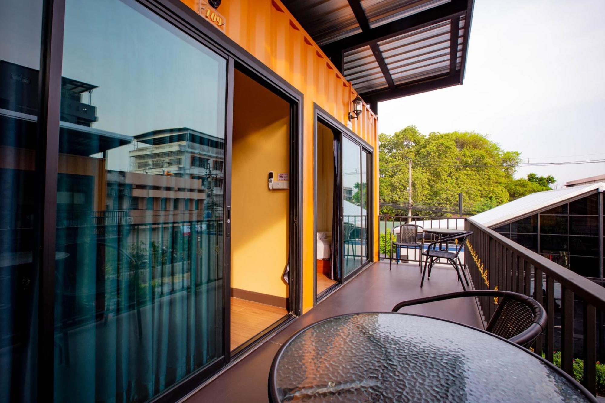 Tuscany Land Resort Donmuang Bangkok Eksteriør billede