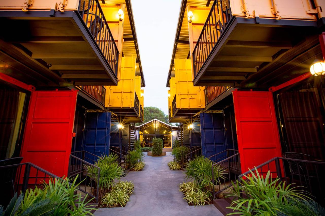 Tuscany Land Resort Donmuang Bangkok Eksteriør billede